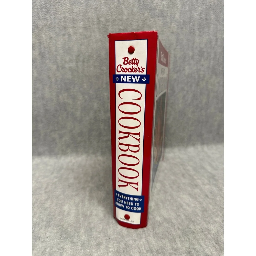 Betty Crocker New Cookbook Red 5-Ring Binder Everything You Need To Know To Cook
